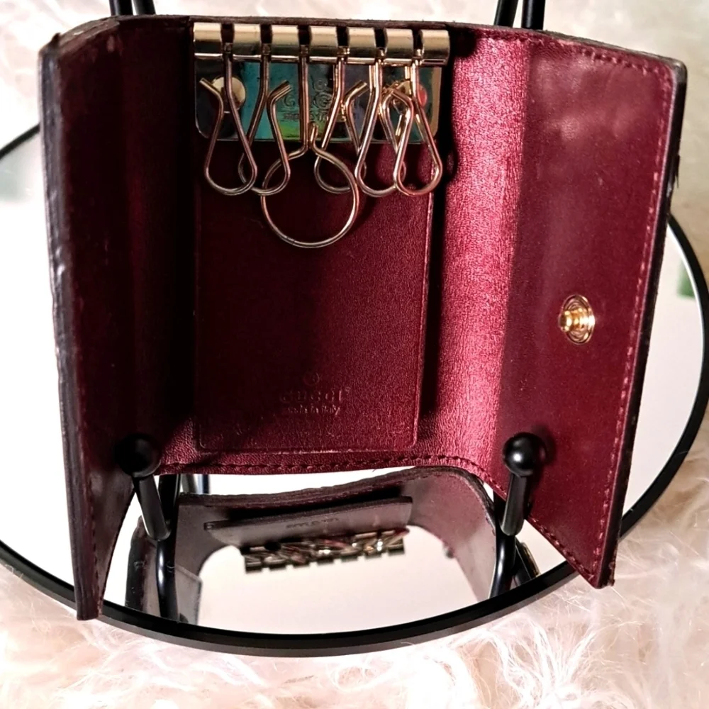 Gucci Guccissima Gold Heart Patent Leather Keyholder  EUC